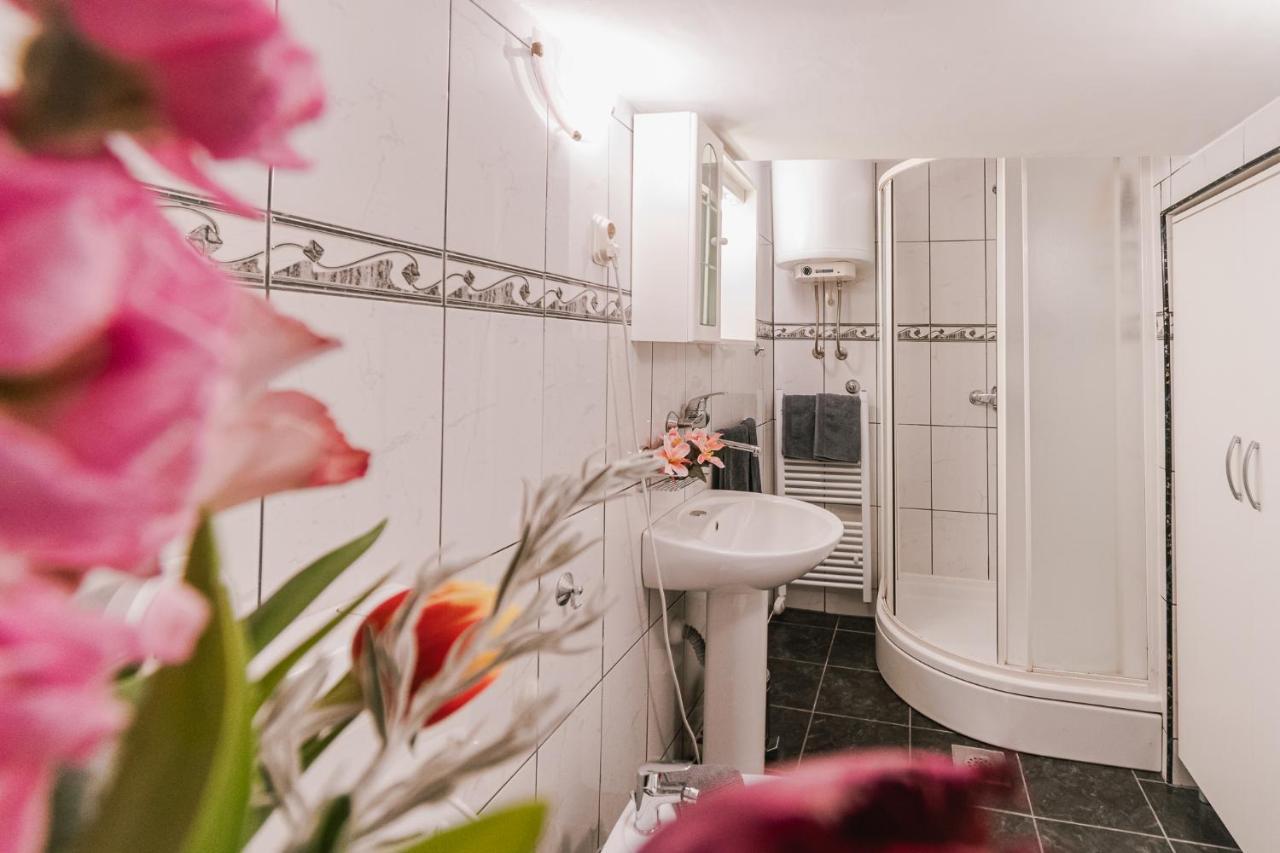 Arya Apartment Šibenik Exteriör bild