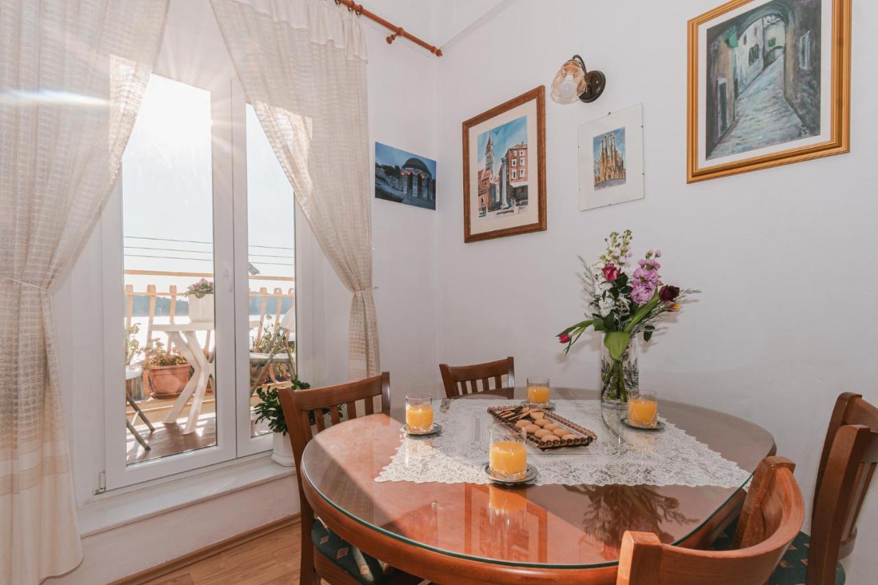 Arya Apartment Šibenik Exteriör bild