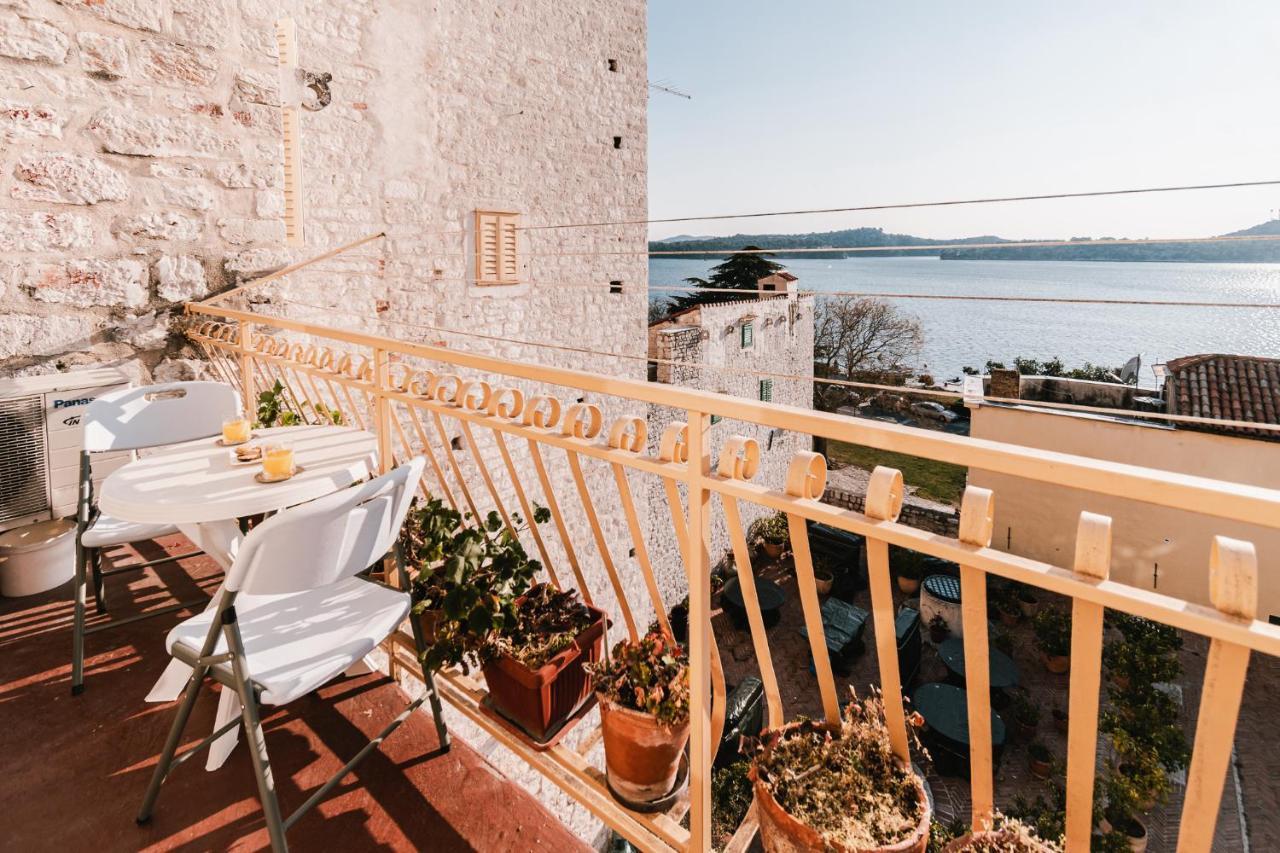 Arya Apartment Šibenik Exteriör bild
