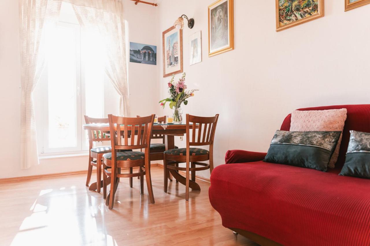 Arya Apartment Šibenik Exteriör bild